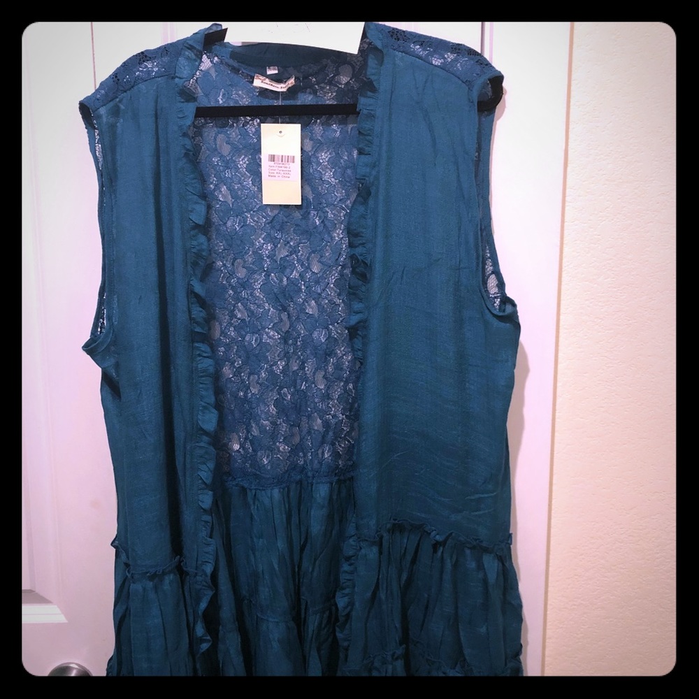 2x/3x Boutique Ruffle Duster Vest